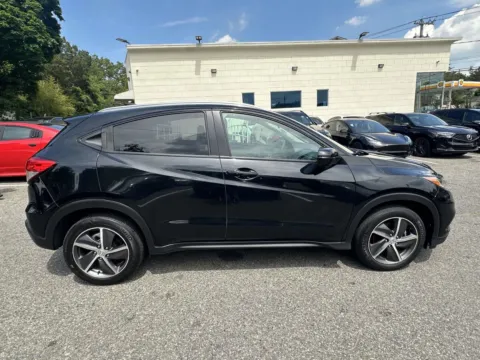 Photos of 2021 Honda HR-V EX for sale in Great Neck, NY at Certified Luxury Motors - Great Neck