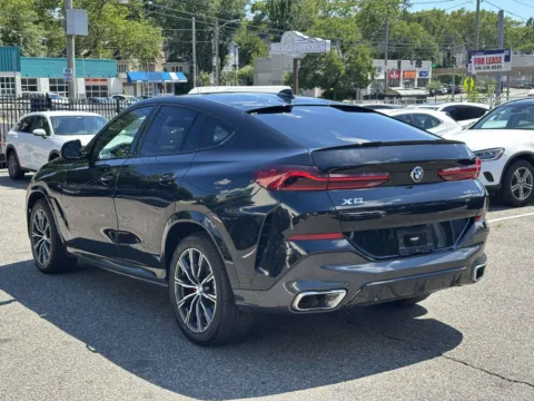 More photos of 2022 BMW X6 xDrive40i M-Sport (Red Interior) at Certified Luxury Motors - Great Neck, NY