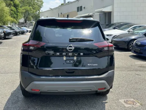 More photos of 2023 Nissan Rogue SV at Certified Luxury Motors - Great Neck, NY