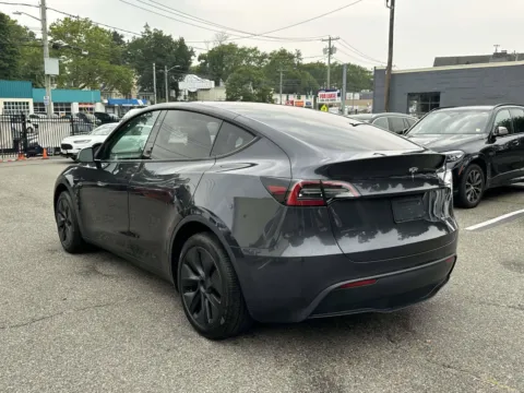 More photos of 2024 Tesla Model Y Long Range at Certified Luxury Motors - Great Neck, NY