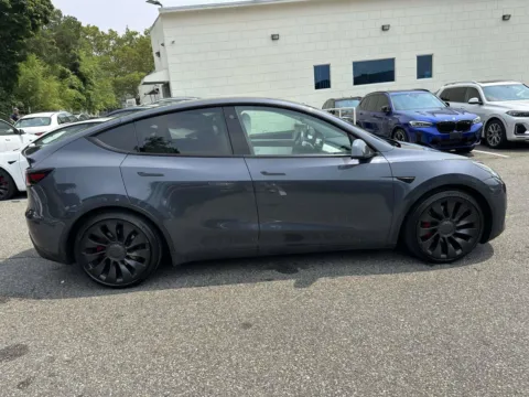 Photos of 2022 Tesla Model Y Performance for sale in Great Neck, NY at Certified Luxury Motors - Great Neck