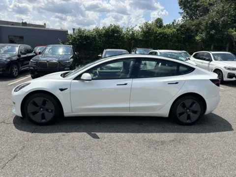 More photos of 2023 Tesla Model 3 at Certified Luxury Motors - Great Neck, NY