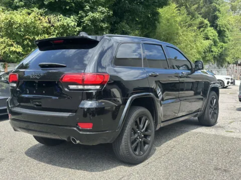 Another view of 2020 Jeep Grand Cherokee Altitude for sale in Great Neck, NY at Certified Luxury Motors - Great Neck
