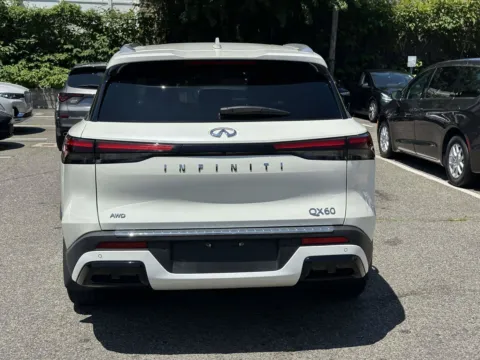 More photos of 2023 INFINITI QX60 LUXE at Certified Luxury Motors - Great Neck, NY