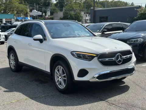 White 2023 Mercedes-Benz GLC 300 for sale in Great Neck, NY