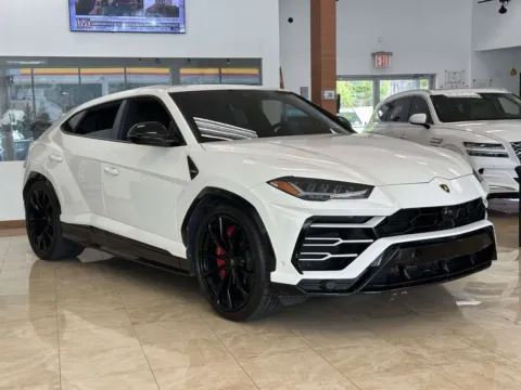 White 2022 Lamborghini Urus for sale in Great Neck, NY