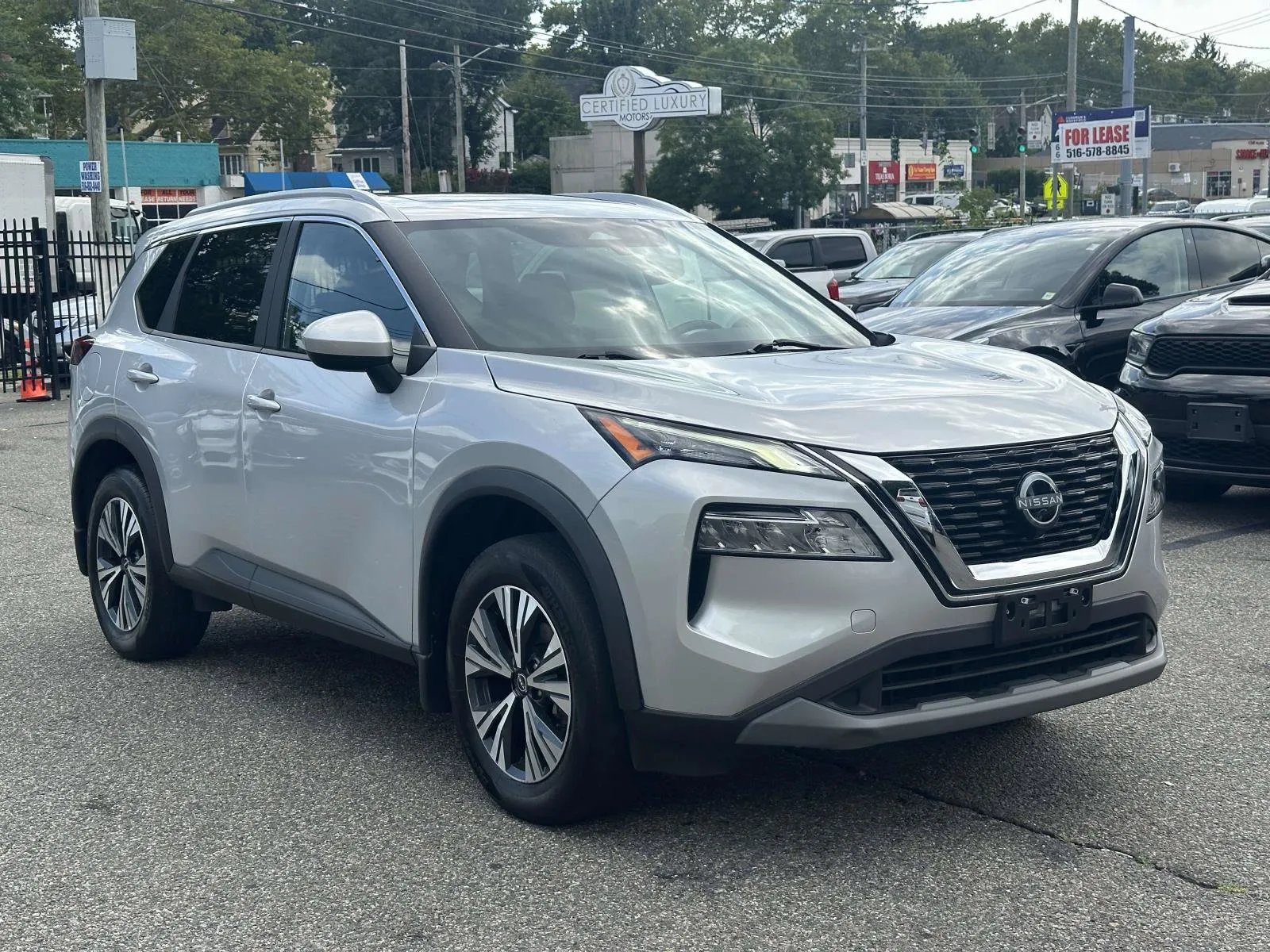 Silver 2023 Nissan Rogue SV for sale in Great Neck, NY