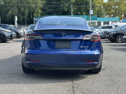 More photos of 2021 Tesla Model 3 Performance at Certified Luxury Motors - Great Neck, NY