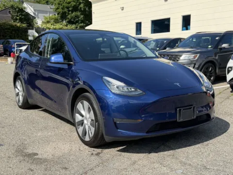 Blue 2023 Tesla Model Y for sale in Great Neck, NY