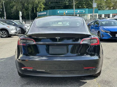 More photos of 2023 Tesla Model 3 at Certified Luxury Motors - Great Neck, NY