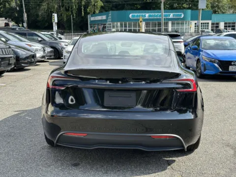 More photos of 2024 Tesla Model 3 at Certified Luxury Motors - Great Neck, NY