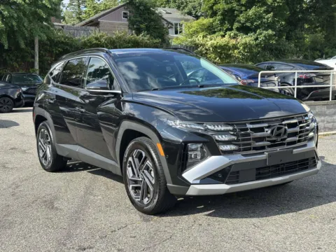 Black 2025 Hyundai Tucson Hybrid Limited for sale in Great Neck, NY