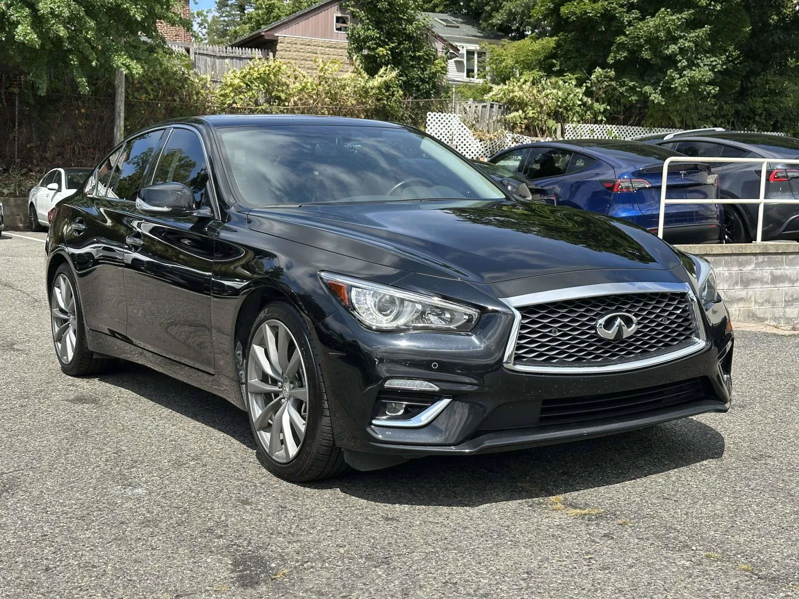 Black 2023 INFINITI Q50 LUXE for sale in Great Neck, NY