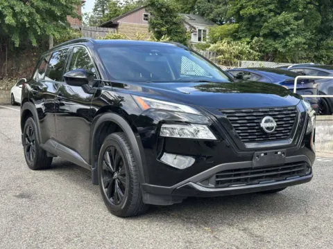 Black 2023 Nissan Rogue SV Midnight Edition for sale in Great Neck, NY