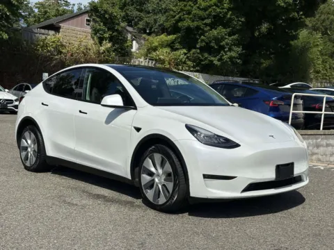 White 2022 Tesla Model Y Long Range for sale in Great Neck, NY