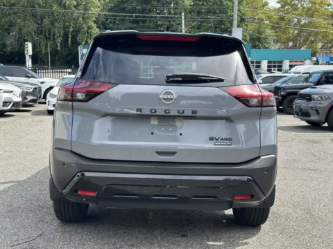 More photos of 2023 Nissan Rogue SV Midnight Edition at Certified Luxury Motors - Great Neck, NY