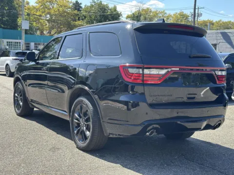 More photos of 2023 Dodge Durango GT Premium at Certified Luxury Motors - Great Neck, NY