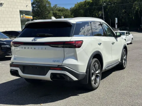 Another view of 2023 INFINITI QX60 LUXE for sale in Great Neck, NY at Certified Luxury Motors - Great Neck