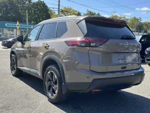More photos of 2024 Nissan Rogue SV at Certified Luxury Motors - Great Neck, NY