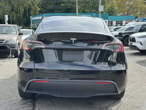 More photos of 2023 Tesla Model Y Long Range at Certified Luxury Motors - Great Neck, NY