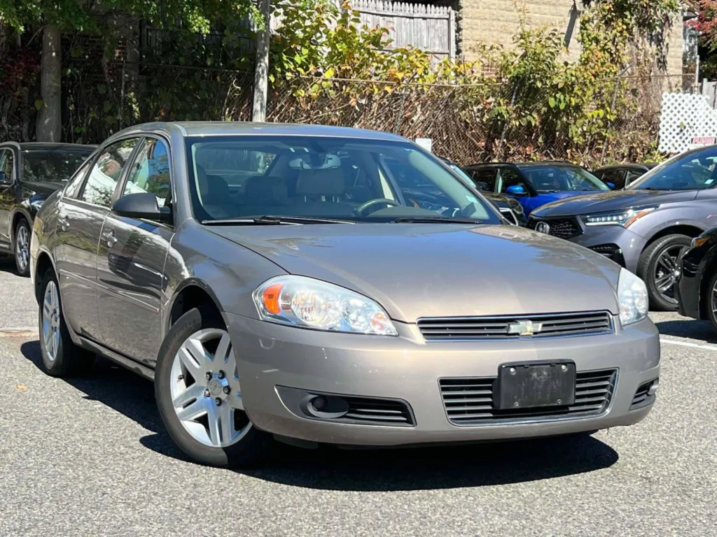 2007 Chevrolet Impala 3.9L LT for sale in Great Neck, NY