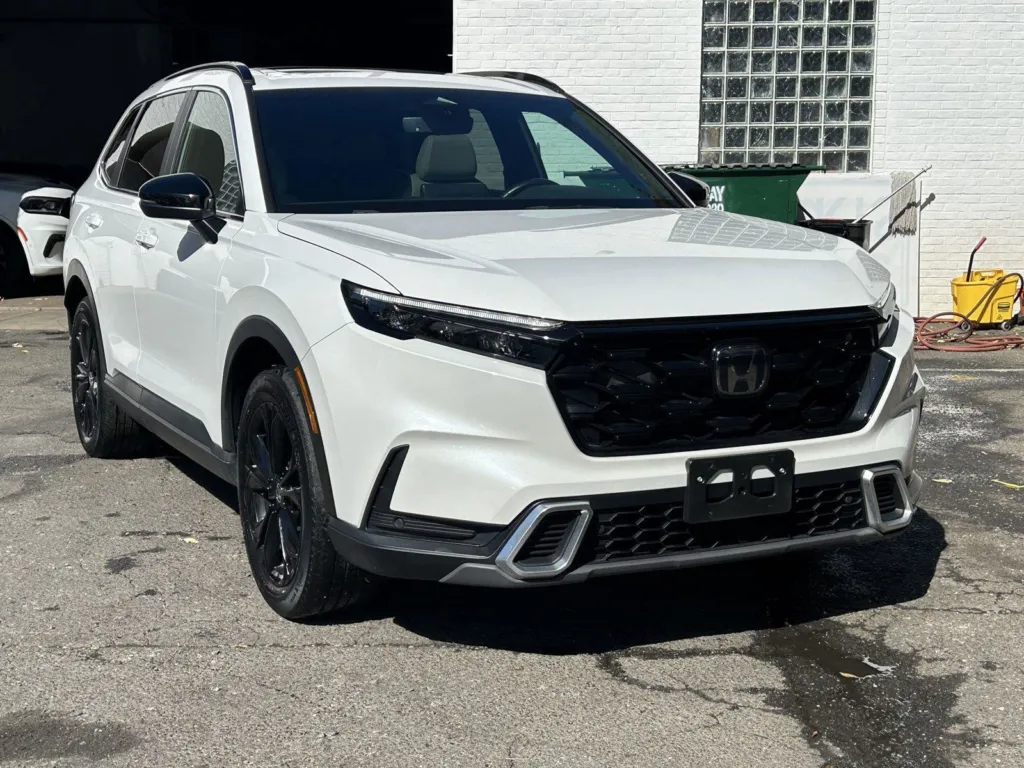 2023 Honda CR-V Hybrid Sport Touring for sale in Great Neck, NY