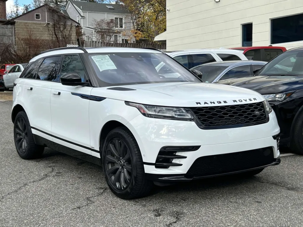 Used 2019 Land Rover Range Rover Velar R-Dynamic SE for sale in Great ...