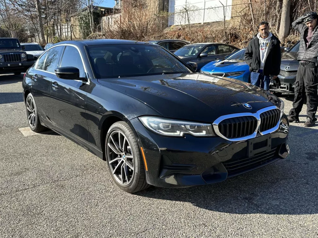 Used 2021 BMW 3 Series 330i xDrive for sale in Great Neck, NY at ...
