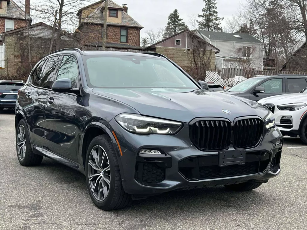 Used 2021 BMW X5 xDrive40i M-Sport for sale in Great Neck, NY at ...