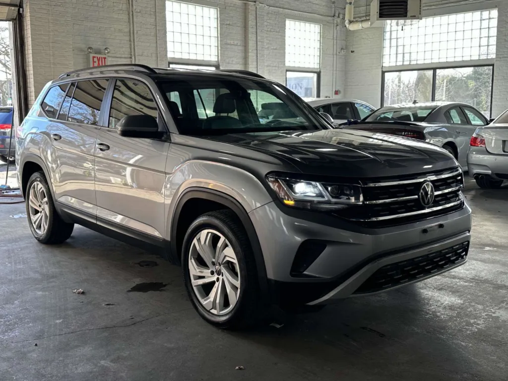 2021 Volkswagen Atlas 3.6L V6 SE w/Technology for sale in Great Neck, NY