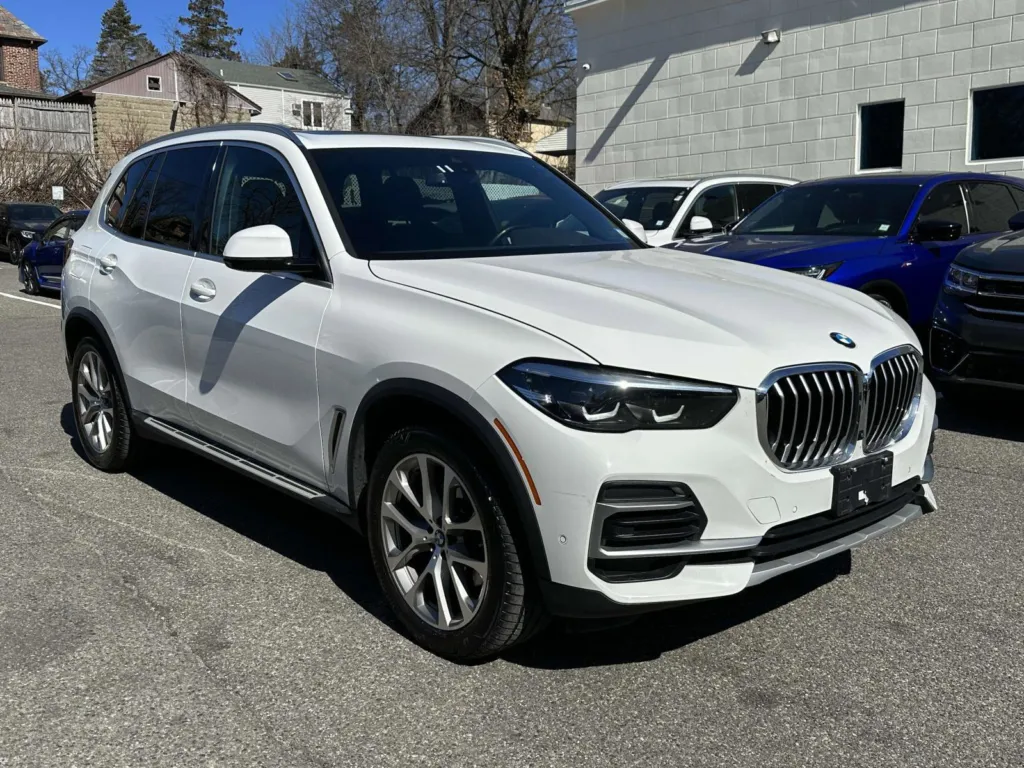 Used 2023 BMW X5 xDrive40i for sale in Great Neck, NY at Certified ...