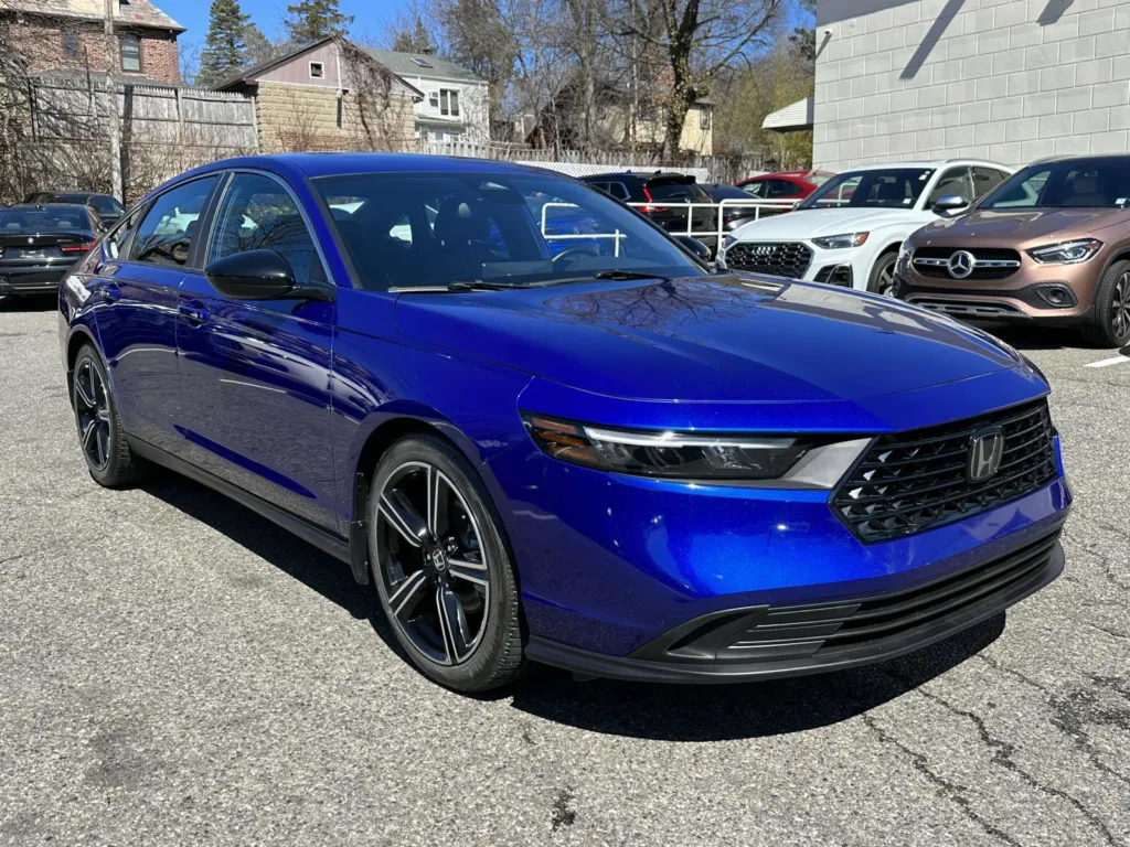 Used 2023 Honda Accord Hybrid Sport for sale in Great Neck, NY at ...