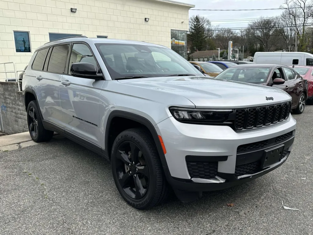 2021 Jeep Grand Cherokee L Altitude for sale in Great Neck, NY