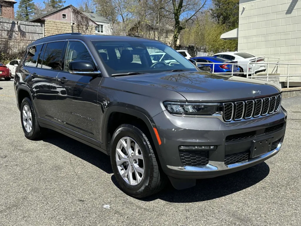 2022 Jeep Grand Cherokee L Limited for sale in Great Neck, NY