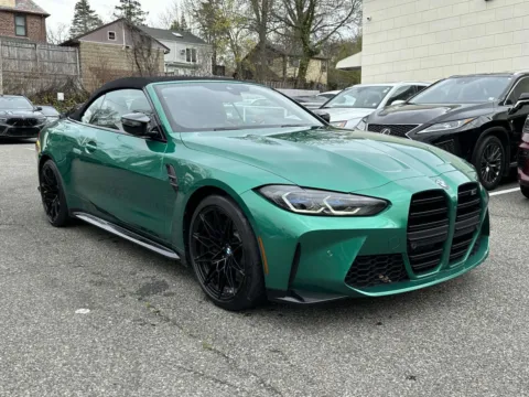 Used 2022 BMW M4 Competition xDrive for sale in Great Neck, NY at