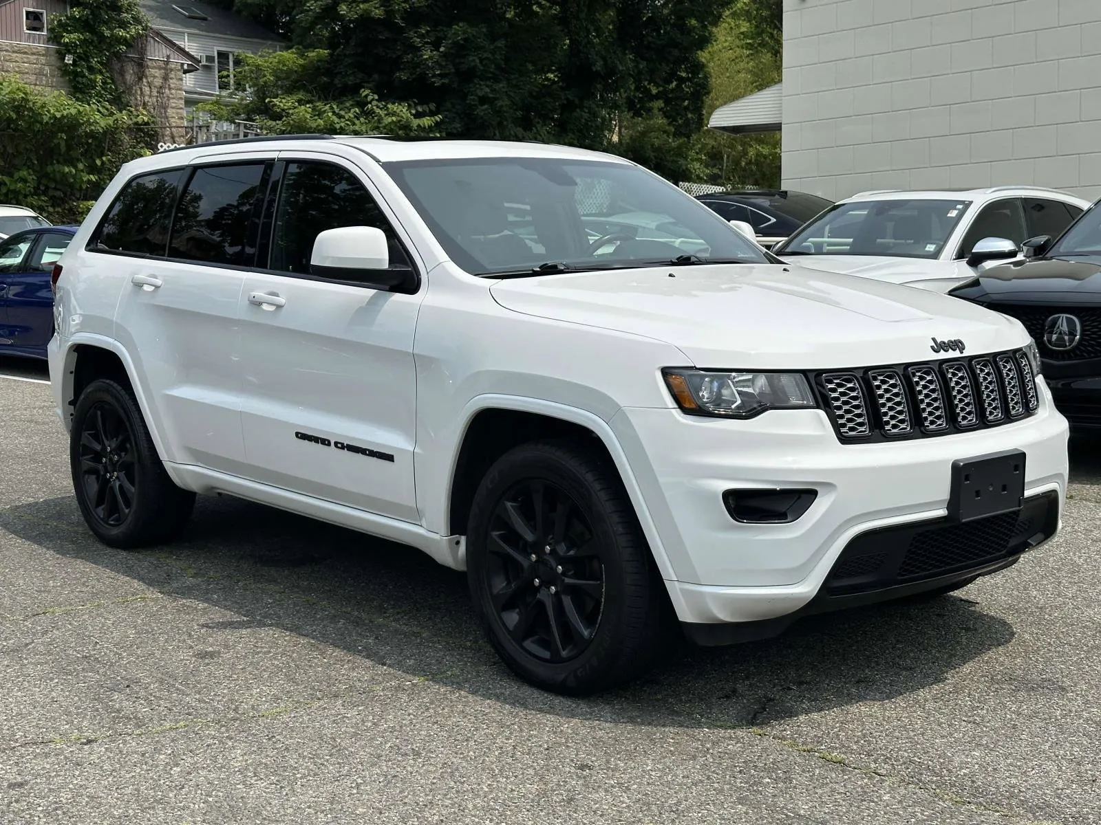 2020 Jeep Grand Cherokee Altitude for sale in Great Neck, NY