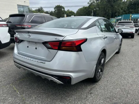 Photos of 2022 Nissan Altima 2.5 SL for sale in Great Neck, NY at Certified Luxury Motors - Great Neck