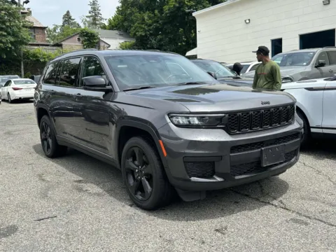 Photos of 2021 Jeep Grand Cherokee L Altitude for sale in Great Neck, NY at Certified Luxury Motors - Great Neck