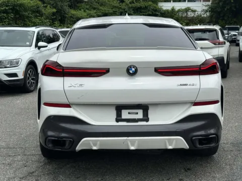 Another view of 2021 BMW X6 xDrive40i for sale in Great Neck, NY at Certified Luxury Motors - Great Neck