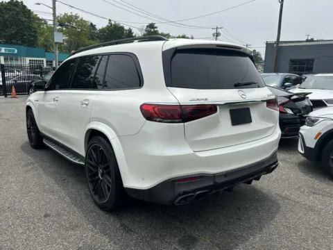 More photos of 2021 Mercedes-Benz GLS AMG GLS 63 at Certified Luxury Motors - Great Neck, NY