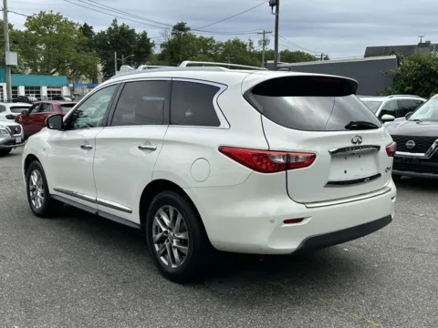 More photos of 2014 INFINITI QX60 at Certified Luxury Motors - Great Neck, NY