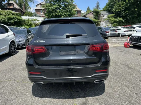 More photos of 2020 Mercedes-Benz GLC 300 at Certified Luxury Motors - Great Neck, NY
