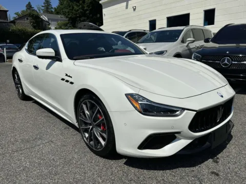 White 2022 Maserati Ghibli Modena Q4 (Red Interior) for sale in Great Neck, NY