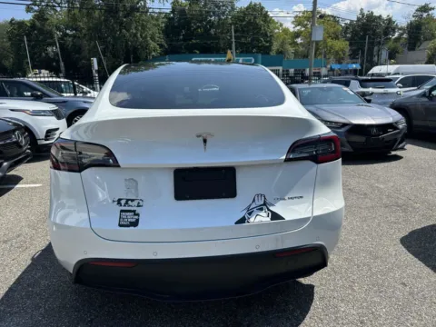 More photos of 2020 Tesla Model Y Long Range at Certified Luxury Motors - Great Neck, NY