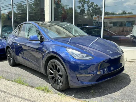 Blue 2022 Tesla Model Y Long Range for sale in Great Neck, NY