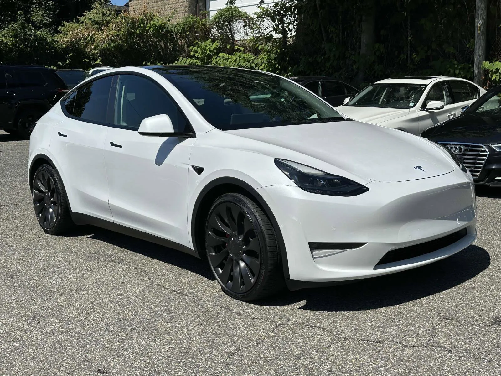 Used 2022 Tesla Model Y Performance for sale in Great Neck, NY at ...
