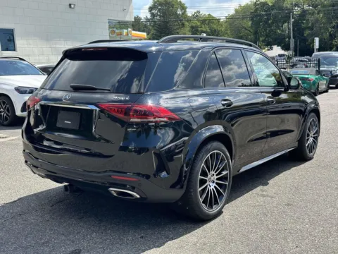 Another view of 2022 Mercedes-Benz GLE 450 AMG Pkg for sale in Great Neck, NY at Certified Luxury Motors - Great Neck