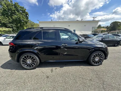 Photos of 2022 Mercedes-Benz GLE 450 AMG Pkg for sale in Great Neck, NY at Certified Luxury Motors - Great Neck