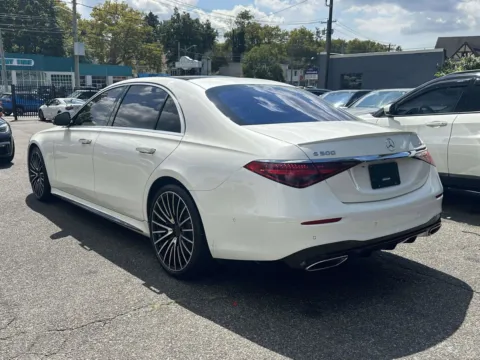 More photos of 2022 Mercedes-Benz S-Class S 500 at Certified Luxury Motors - Great Neck, NY