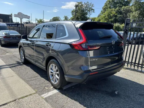 More photos of 2023 Honda CR-V EX-L at Certified Luxury Motors - Great Neck, NY